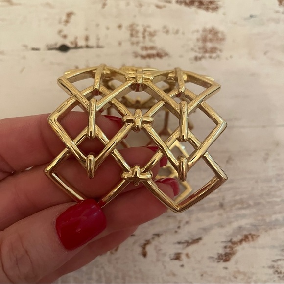 Jewelmint Cuff Gold Bracelet Jewelry Unique Stunning Design Like New - Picture 4 of 9